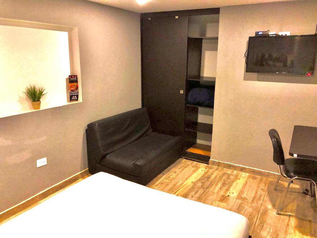 Bogota Rooms Heroes מראה חיצוני תמונה