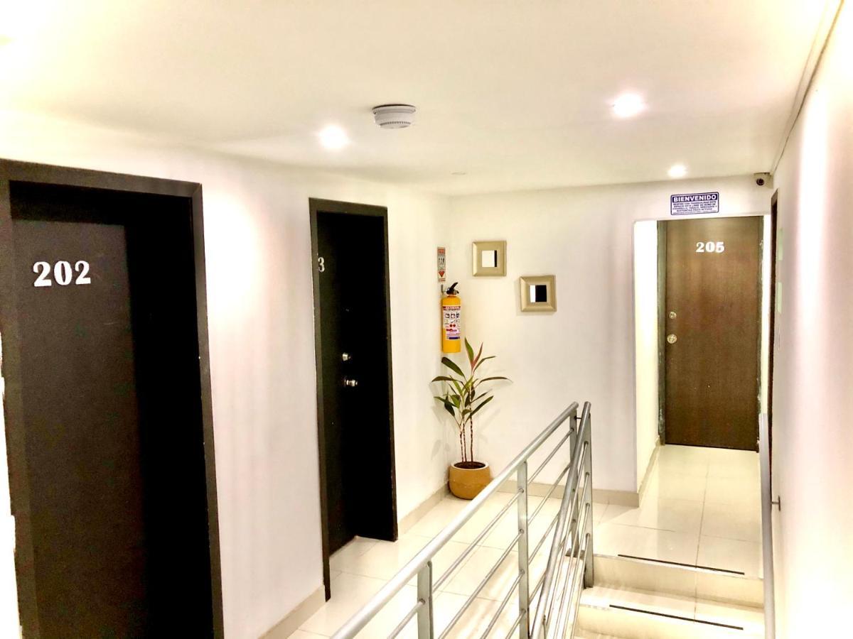 Bogota Rooms Heroes מראה חיצוני תמונה