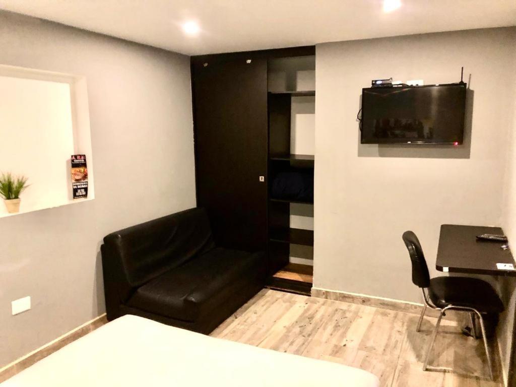 Bogota Rooms Heroes מראה חיצוני תמונה