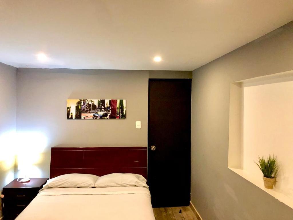 Bogota Rooms Heroes מראה חיצוני תמונה